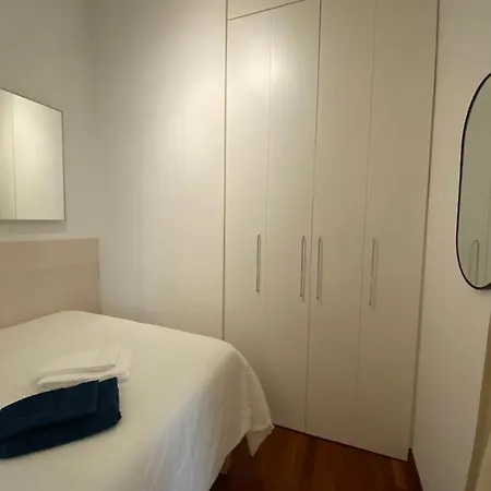 Апартаменты Farini Loft - 1°floor Cozy